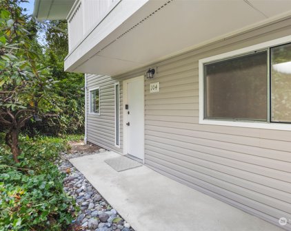 14475 NE 40th Street Unit #E104, Bellevue