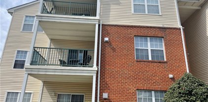 9600 Links Way Unit E, Glen Allen