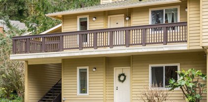 515 Newport Way NW Unit #A-2, Issaquah