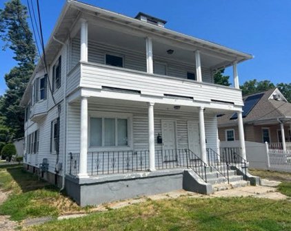 3-5 Pond St, Ashland