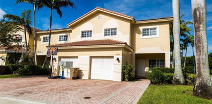 4225 E Stonecreek Cir Unit #26, Davie