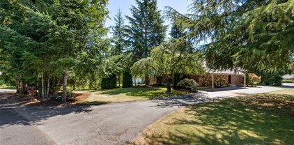 11204 46th Street E, Edgewood