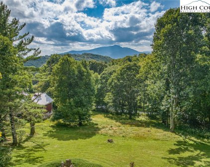 250 Park View Circle, Blowing Rock