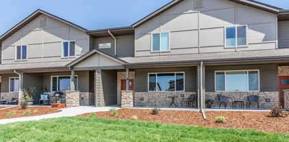 6825 4th St Rd Unit 4, Greeley