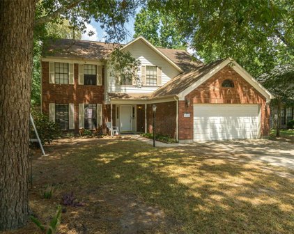 5715 Manor Forest Drive, Houston