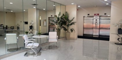 427 Golden Isles Dr Unit #6D, Hallandale Beach