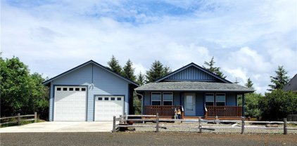 932 SE Wawona Avenue, Ocean Shores