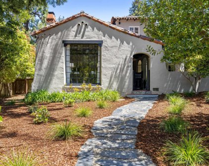 322 Ascot RD, Hillsborough