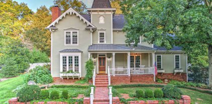 6417 Eastbourne Dr, Brentwood