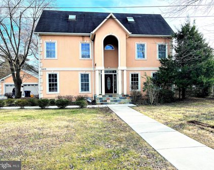 5410 Dawes Ave, Alexandria