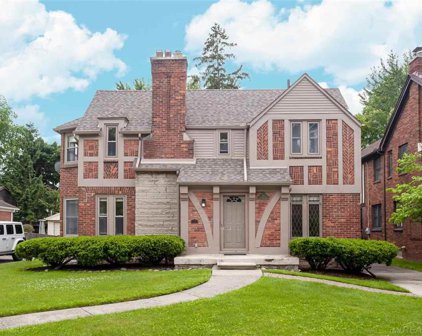 811 Lincoln, Grosse Pointe