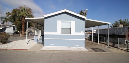 143 Fernwood, Bakersfield