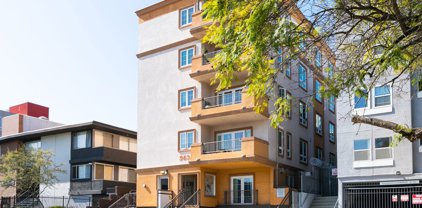 5633  Carlton Way Unit 303, Los Angeles