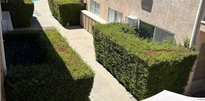 5232  Corteen Pl Unit 25, Valley Village