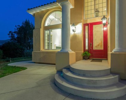 76 Crazy Horse Canyon Road, Salinas