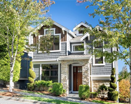 2276 NW Stoney Creek Drive, Issaquah