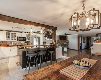 1826 Hall Road, Sechelt