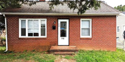 712 W Devonshire Street, Winston Salem