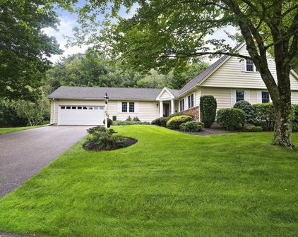 48 Lynnwood Ln, Worcester