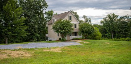 261 Oak Spring Lane, Madison Heights
