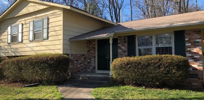 9112 Ashmeade Dr, Fairfax