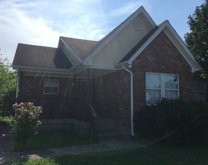 100 Clifton Ct, Shelbyville