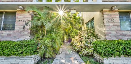 4740 Pine Tree Dr Unit #20, Miami Beach