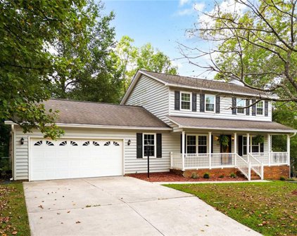 900 Huntington Run Lane, Kernersville