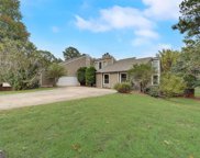5005 Willow Bluff Drive, Sandy Springs image
