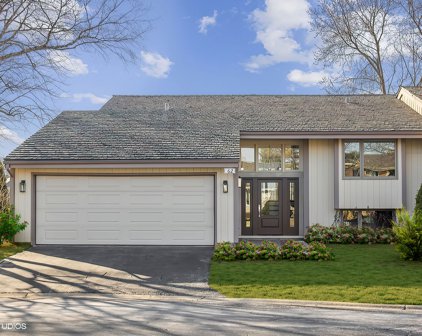 62 Briarwood Lane, Oak Brook