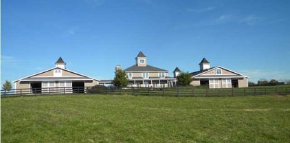 2039 Forest View Dr, La Grange