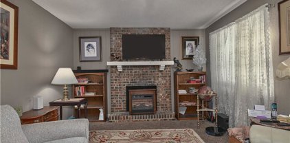 558 Valleybrook Road, Blue Springs