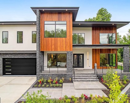1138 Basil Rd, Mclean