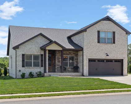 1405 Hereford Blvd, Clarksville