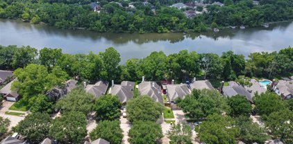 4222 Lakeshore Forest Drive, Missouri City
