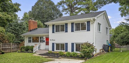 114 Simms Dr, Annapolis