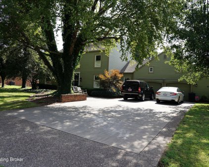 239 Edgewood Dr, Bardstown