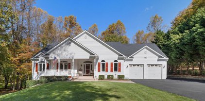 6726 Leesa Dawn Ct, Manassas