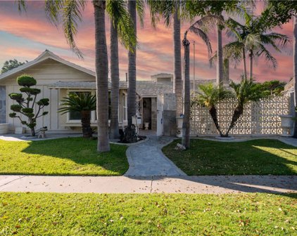 3241 Yellowtail Drive, Los Alamitos