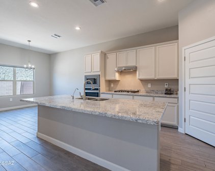 10308 N Desert Tea, Marana