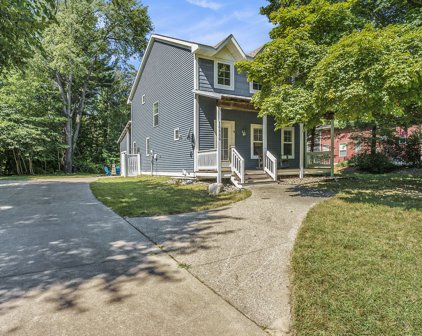 16880 77th Street, South Haven