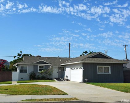 708 E Walnut Avenue, Glendora