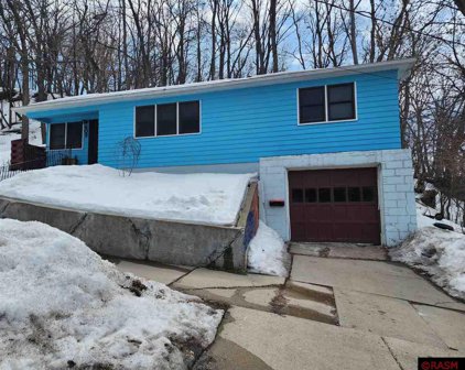 609 E Main, Mankato