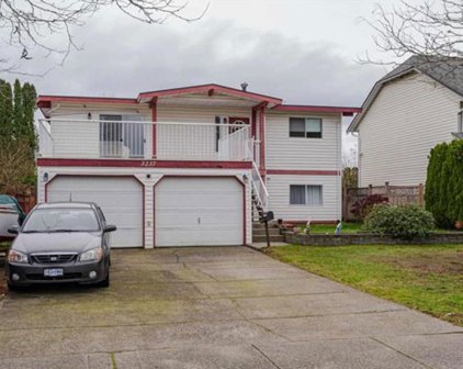 3237 272b Street, Langley