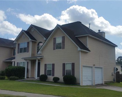 5631 One Lake Way, College Park