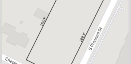 37 S. Pleasant St, Sharon