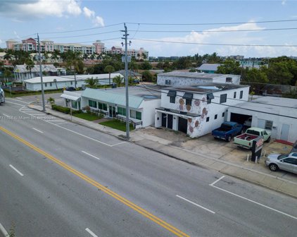 608 N Dixie Hwy, Lantana