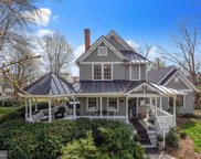 752 Grace St, Herndon image