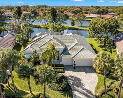 748 Cattail Court Ne, St Petersburg