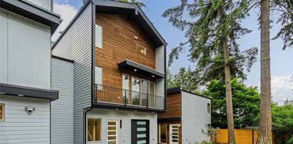 14019 Ashworth Avenue N, Seattle